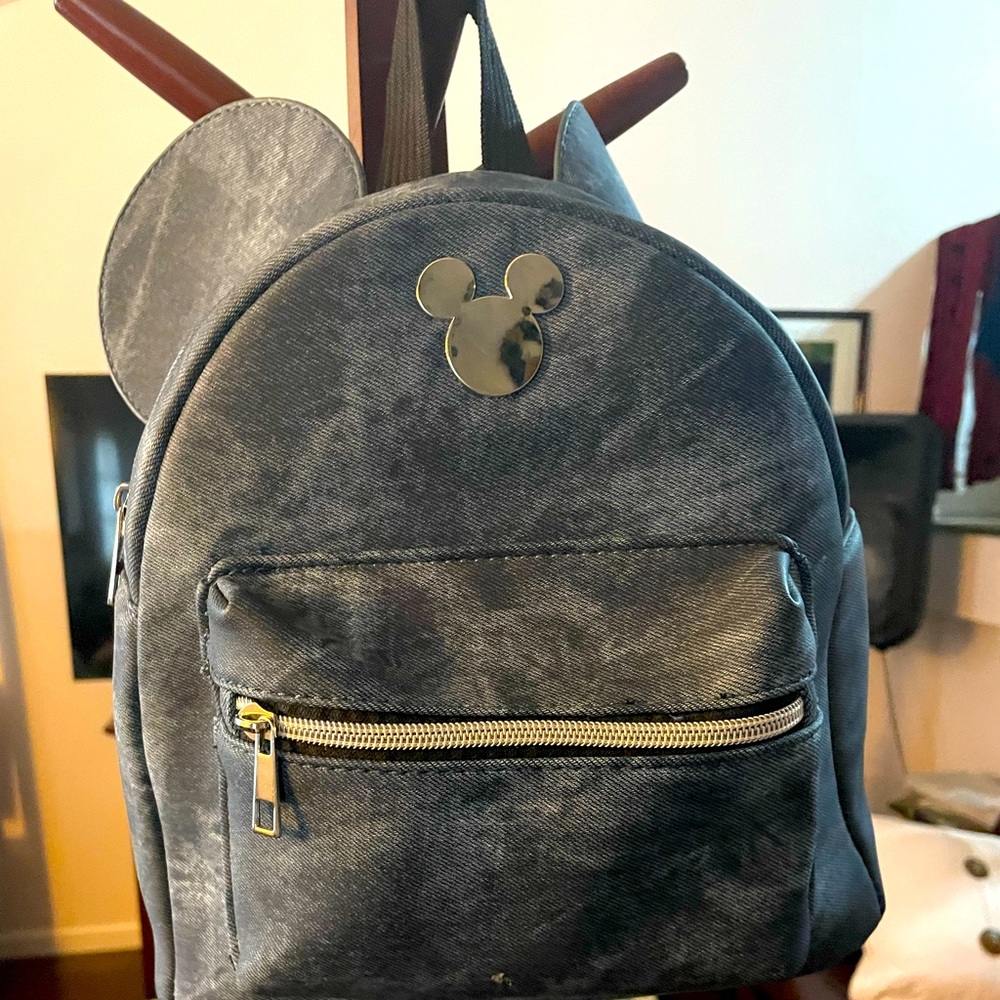 Disney mini backpack